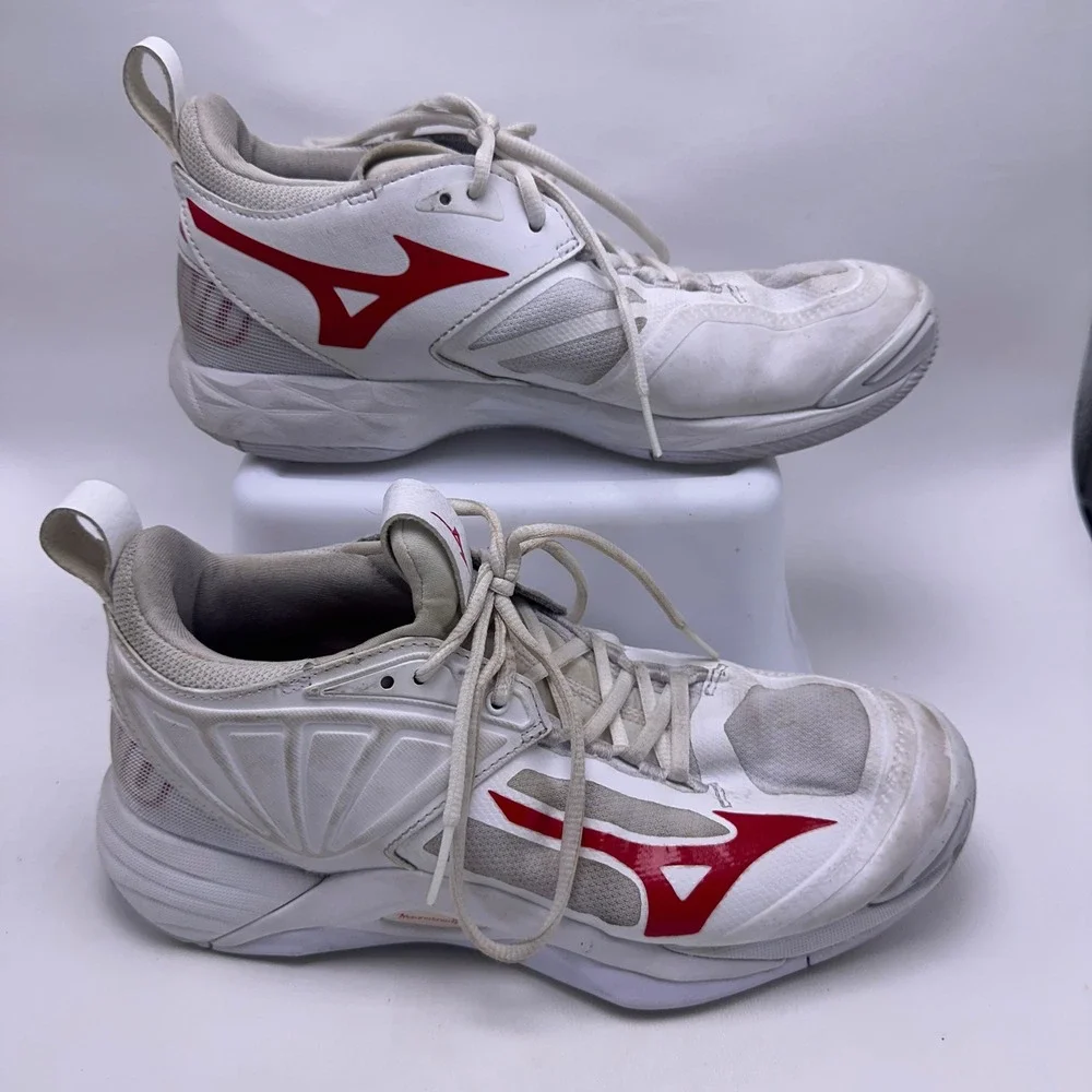Mizuno Wave Momentum 2 Womens Volleyball Shoes White Red V1GC211261 Size 8.5